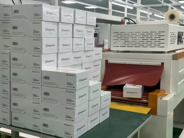 IMG_1729 (1) superbox device packaging process in facility